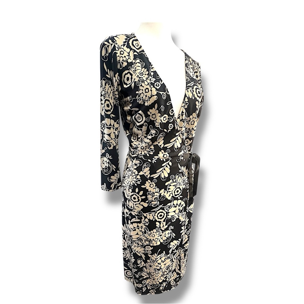 LOFT Classic Wrap Maxi Dress in Black & Light Taupe Floral  SZ 0